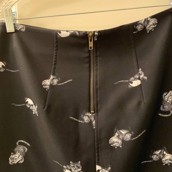 Disney's Alice Through the Looking Glass Cheshire Cat Miniskirt, Size 12 - Picture 6 of 12